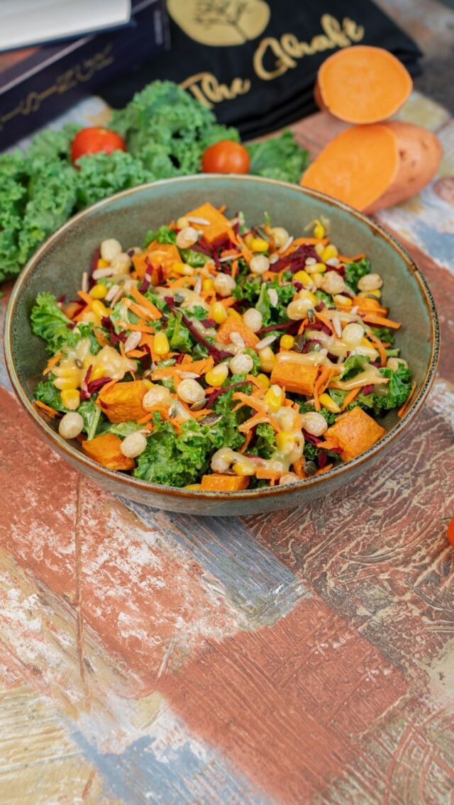 🥗 Fresh and vibrant, our salad is the perfect way to brighten your day! Come enjoy a burst of flavor at The Ghafé! 🌱✨ #FreshEats #TheGhafeRestaurant #Food #Foodgasm #salad #healthyfood #saladhealthy #foodie